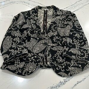 Cabi Black and Cream Paisley Blazer w/ Shawl Collar and 3/4 Sleeves sz.10